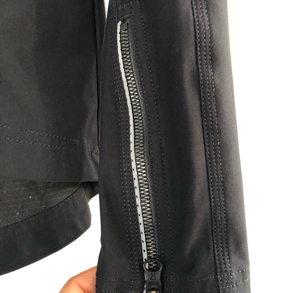 Lululemon Jacket - image 6